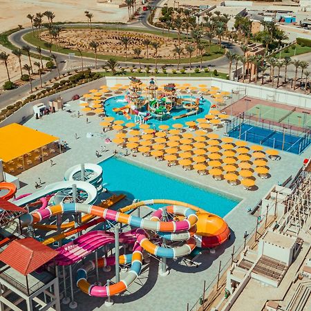 Pickalbatros Oasis Port Ghalib Hotel Exterior photo Aerial view of the park